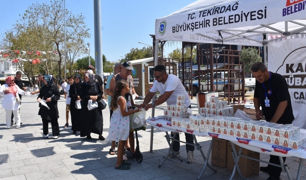 TEKİRDAĞ'DA KANDİLİN PAYLAŞMA RUHU YAŞATILDI
