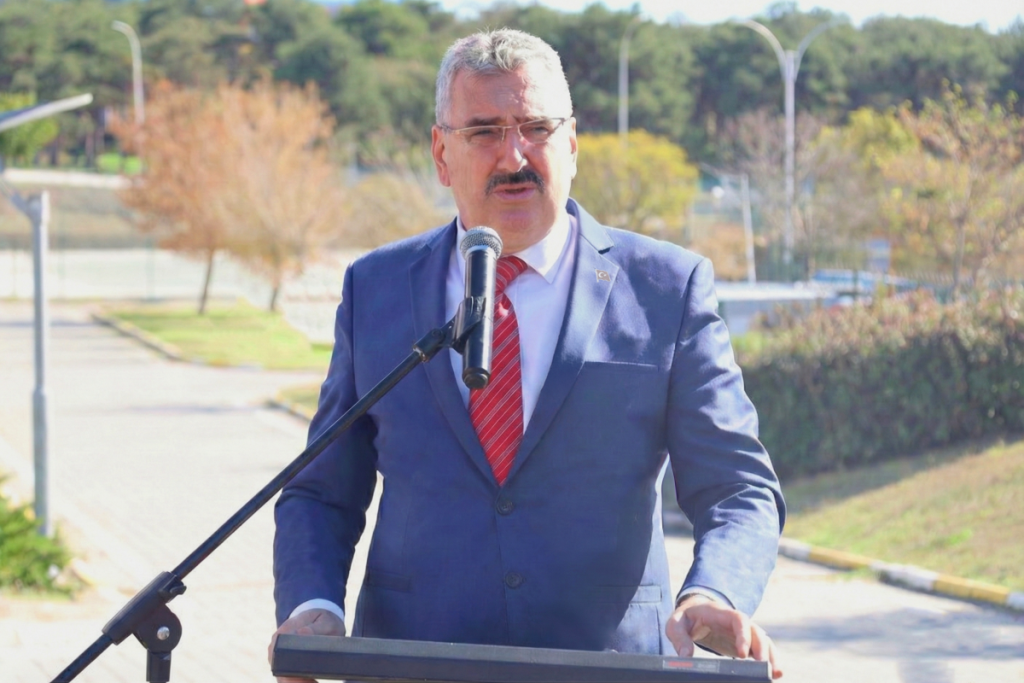rektörü Prof. Dr. Mümin Şahin’in Malazgirt Zaferi’nin 955. Yıl Dönümü Mesajı