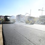 KARTALTEPE ÖNÜNDEKİ OTOPARKTA SICAK ASFALT ÇALIŞMALARI TAMAMLANDI