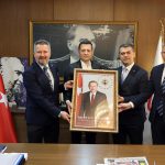 MİLLETVEKİLİMİZ MESTAN ÖZCAN’DAN BAŞKANIMIZ AKAY’A HAYIRLI OLSUN ZİYARETİ